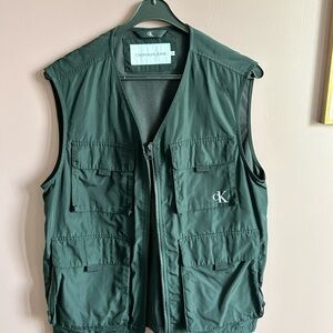 Calvin Klein Women’s Vest Medium